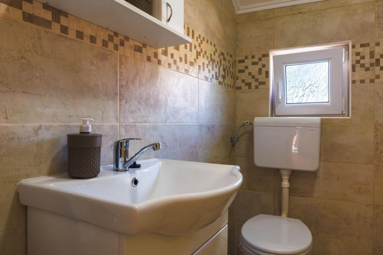 Apartmani Dordevic Golubac Exterior foto