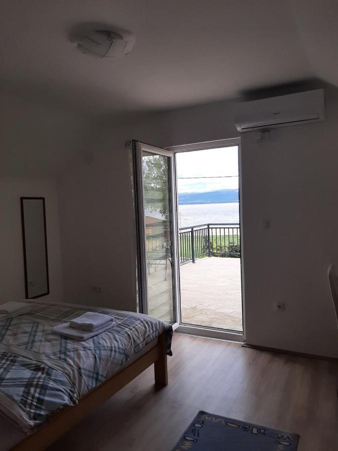 Apartmani Dordevic Golubac Exterior foto