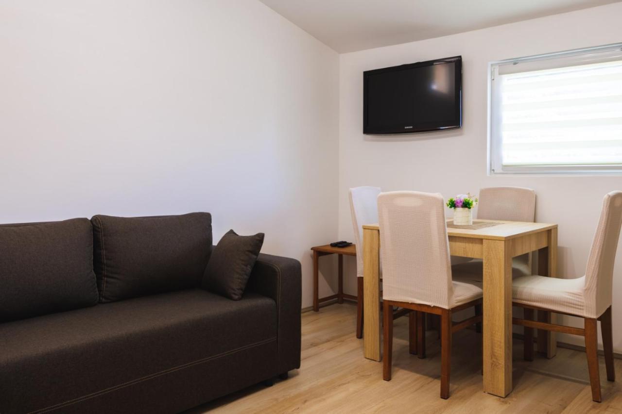 Apartmani Dordevic Golubac Exterior foto