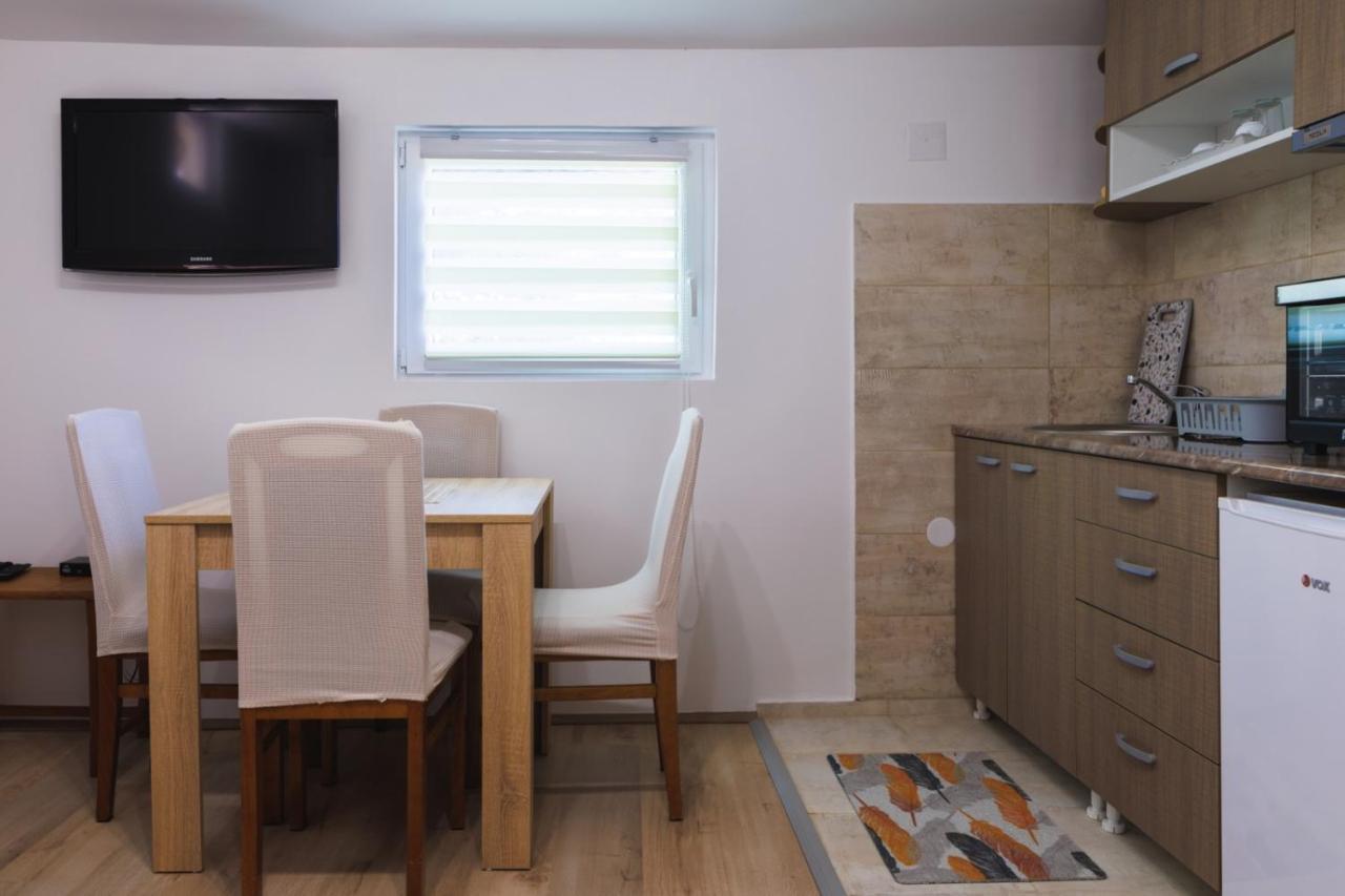 Apartmani Dordevic Golubac Exterior foto