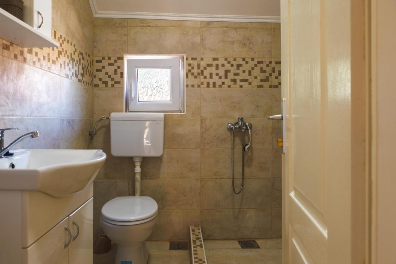 Apartmani Dordevic Golubac Exterior foto